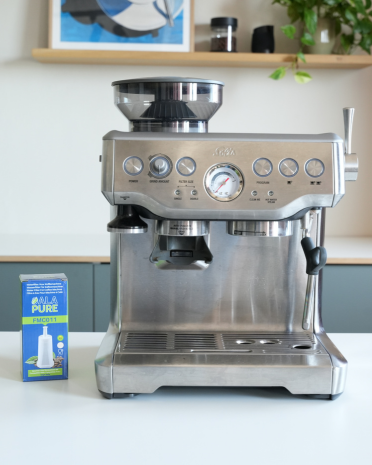 Sage Kalkfilter neben Solis Grind & Infuse Pro